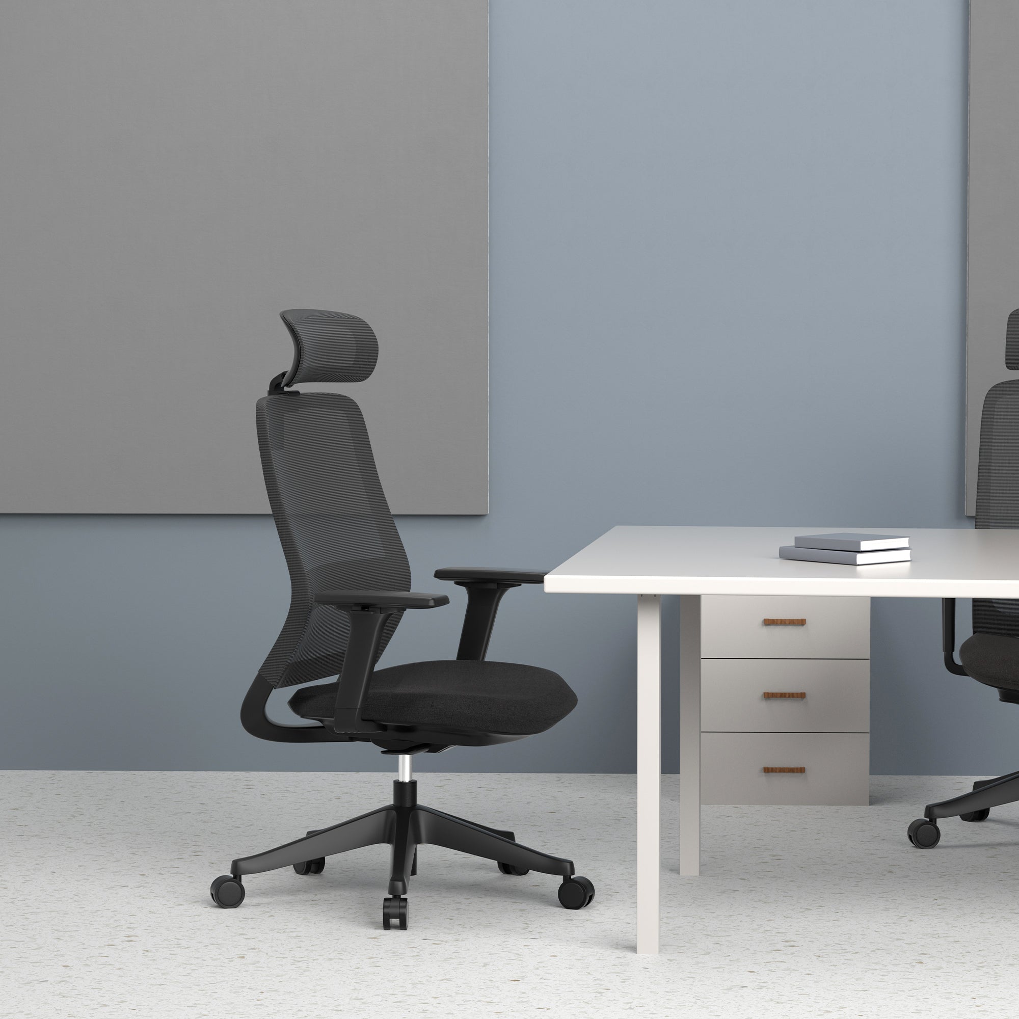 Ergonomic Mesh Office Chair – Adjustable Headrest & Lumbar Support