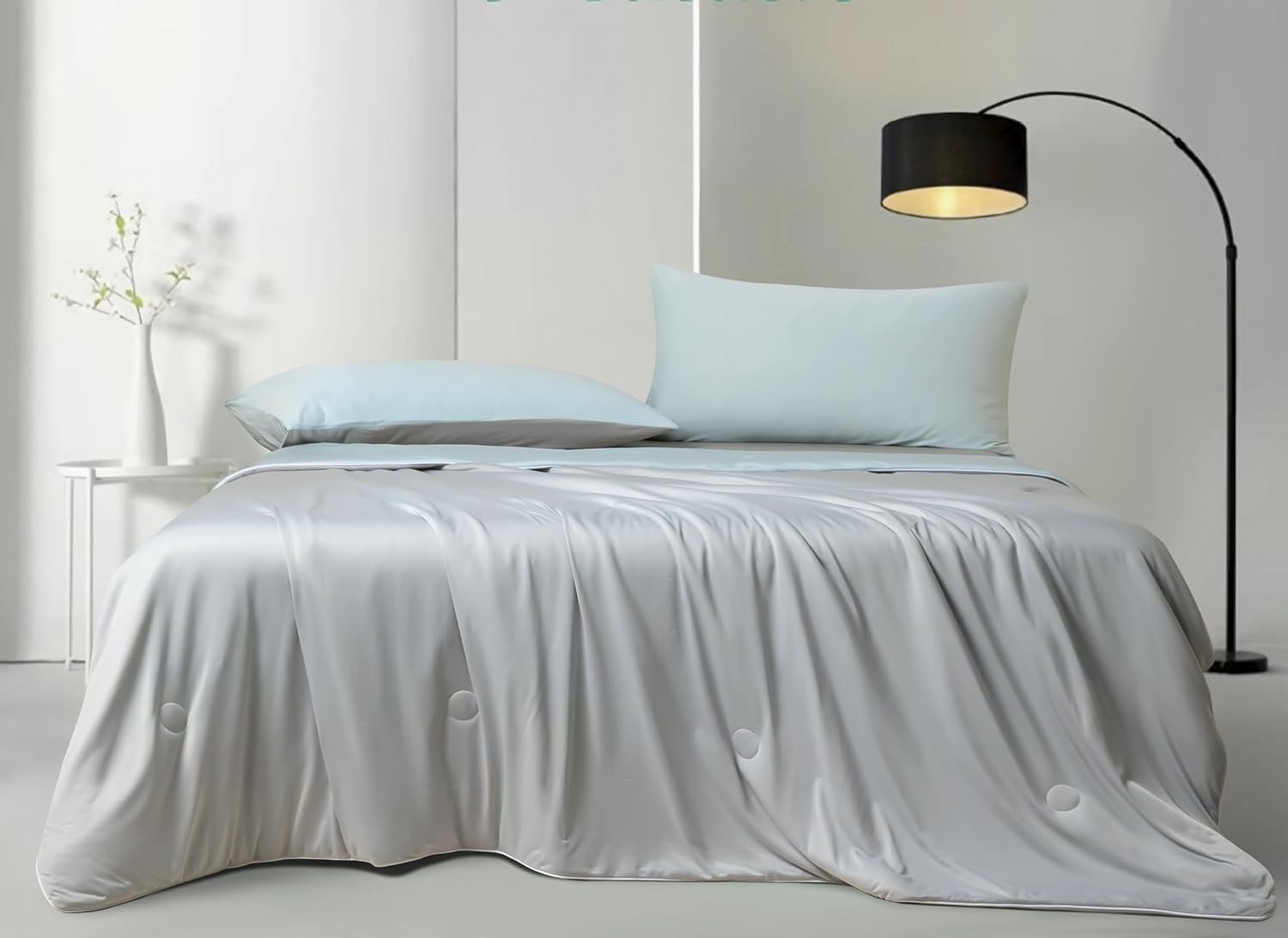 Ice Cooling Reversible Summer Comforter Blanket (Blue & Grey, Queen/King)